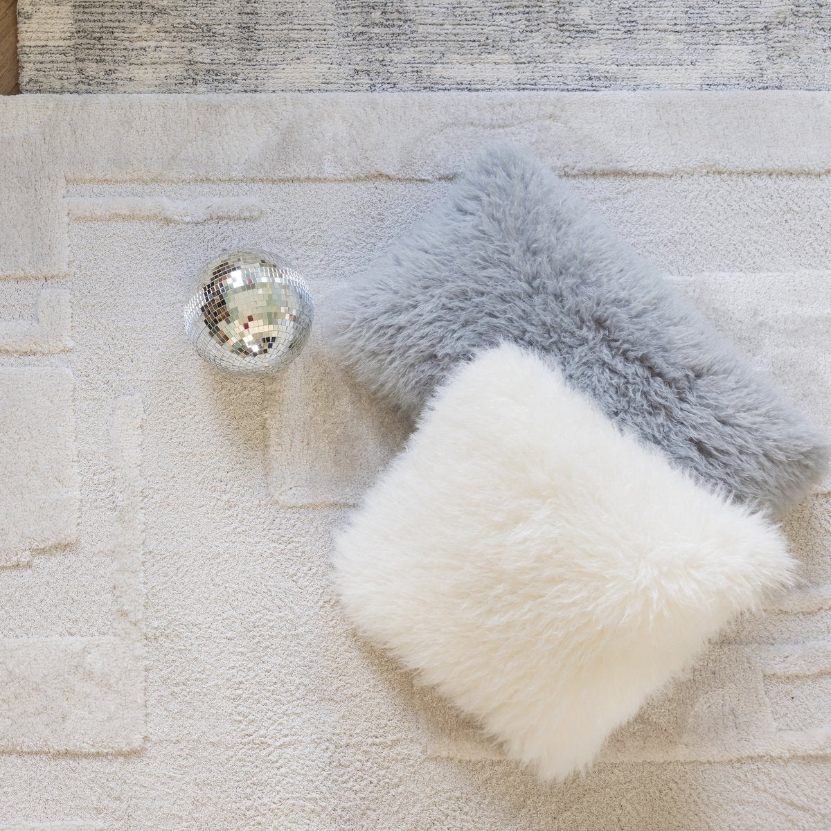 Coussin Betani Neige 45 x 45 VIVARAISE