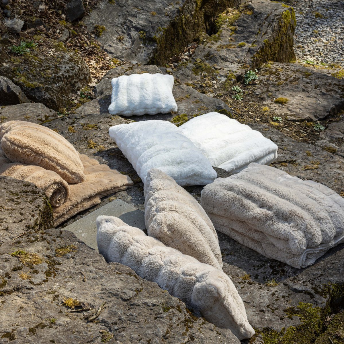 Coussin Astrid Naturel 40 x 65 VIVARAISE